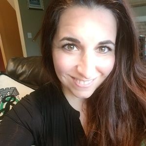 Meet your Posher, Rebekah